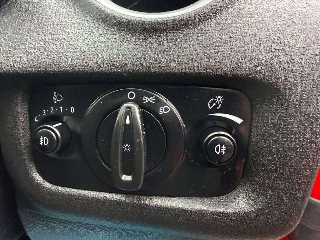 Used Ford Fiesta 2017 for sale - 77897559: Photo 42