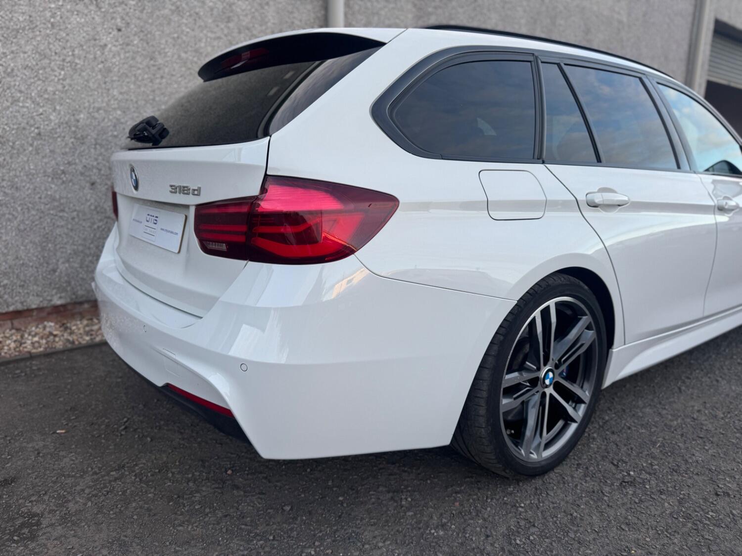 Used BMW 3 Series 2019 for sale - 76107402: Photo 32