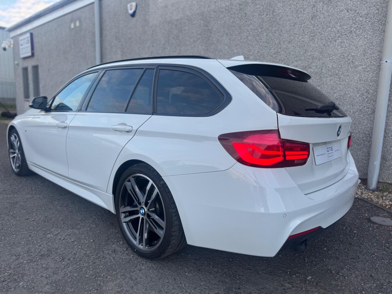 Used BMW 3 Series 2019 for sale - 76107402: Photo 38