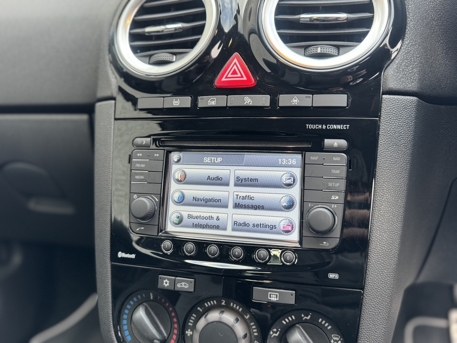 Used Vauxhall Corsa 2014 for sale - 76951137: Photo 73