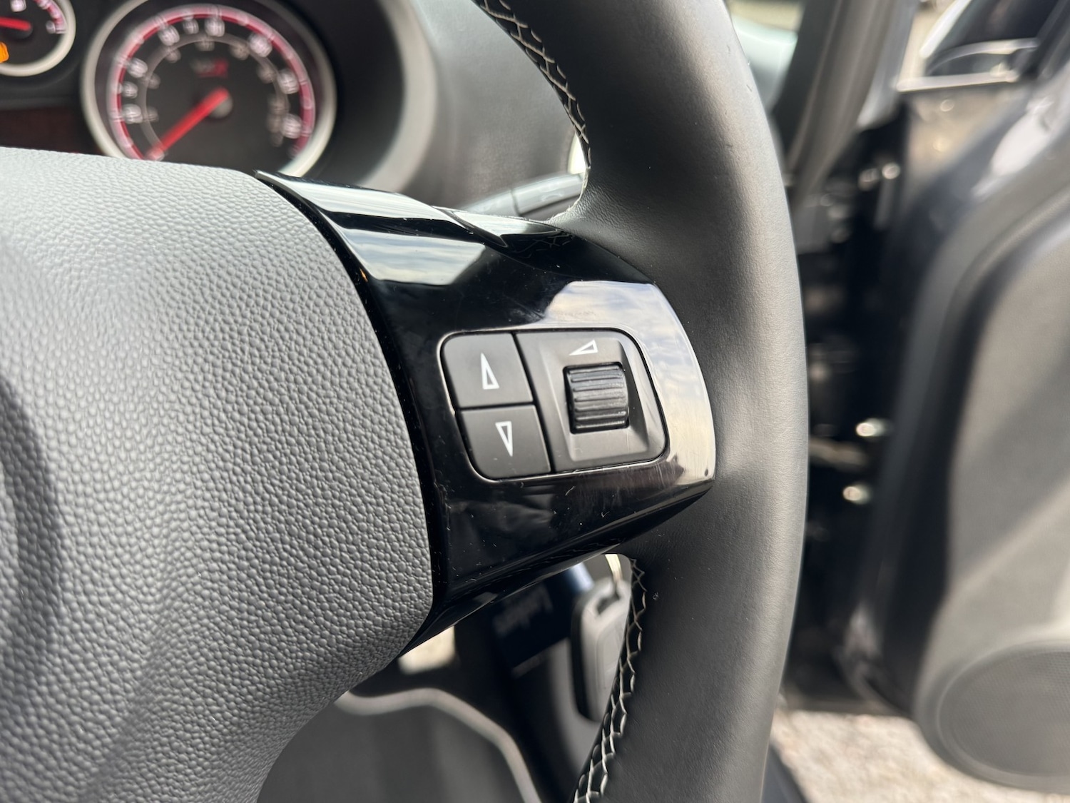 Used Vauxhall Corsa 2014 for sale - 76951137: Photo 79