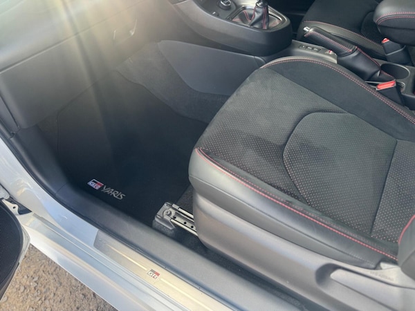 Used Toyota Yaris 2021 for sale - 76098738: Photo 21