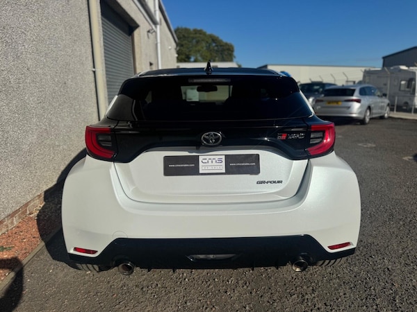 Used Toyota Yaris 2021 for sale - 76098738: Photo 59