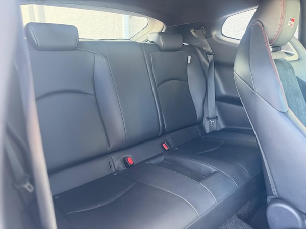 Used Toyota Yaris 2021 for sale - 76098738: Photo 63
