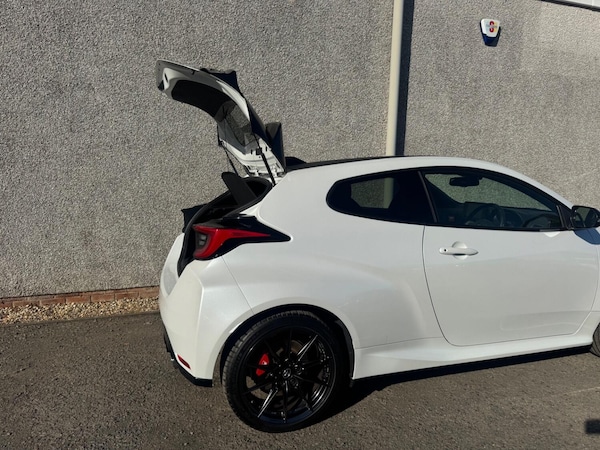 Used Toyota Yaris 2021 for sale - 76098738: Photo 68