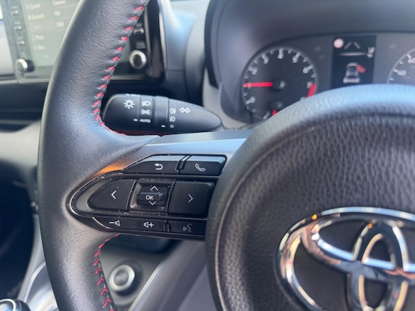 Used Toyota Yaris 2021 for sale - 76098738: Photo 81