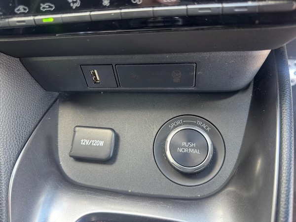 Used Toyota Yaris 2021 for sale - 76098738: Photo 85