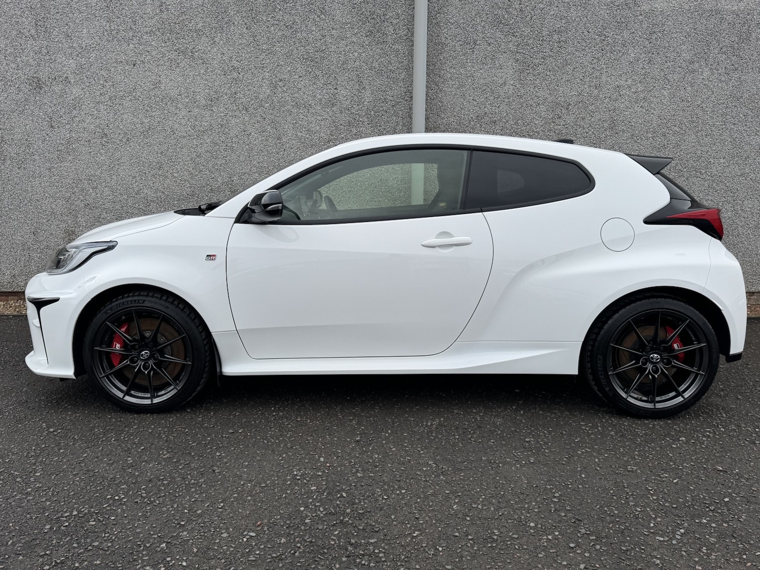 Used Toyota Yaris 2022 for sale - 77008157: Photo 40