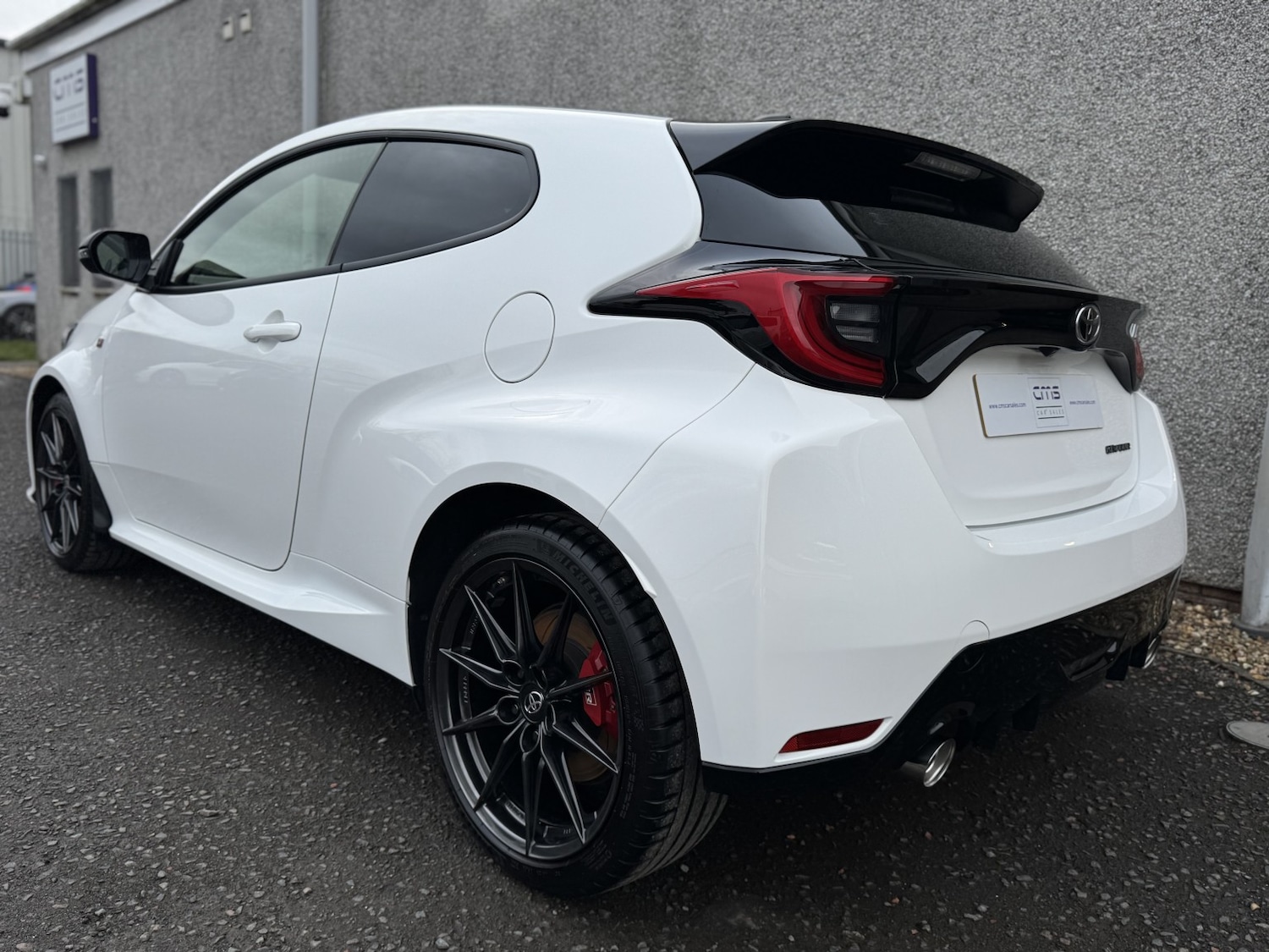 Used Toyota Yaris 2022 for sale - 77008157: Photo 42