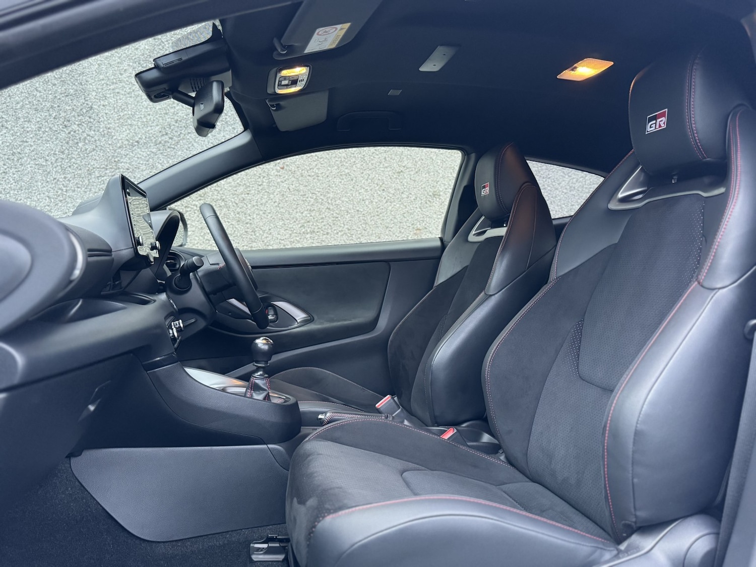 Used Toyota Yaris 2022 for sale - 77008157: Photo 46