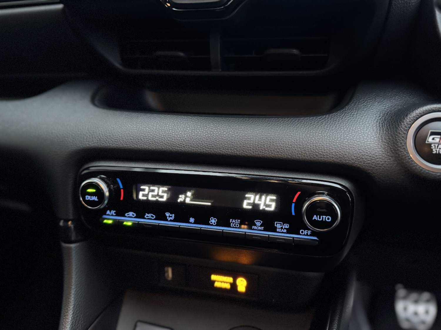 Used Toyota Yaris 2022 for sale - 77008157: Photo 78