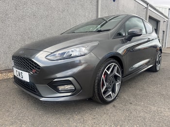 Used Ford Fiesta 2019 for sale - 79697300: Photo