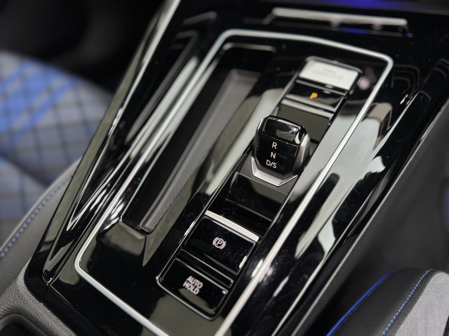 Used Volkswagen Golf 2024 for sale - 77385347: Photo 91