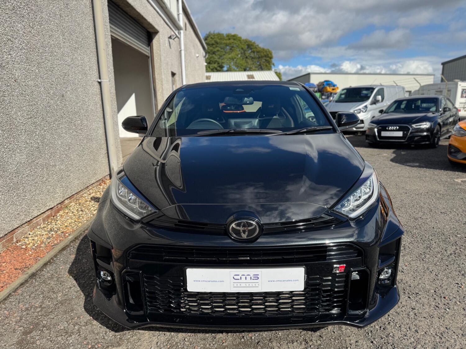 Used Toyota Yaris 2022 for sale - 75848058: Photo 35