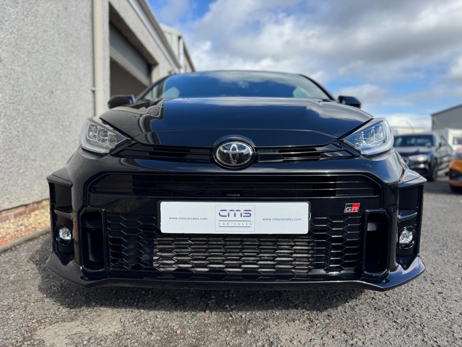 Used Toyota Yaris 2022 for sale - 75848058: Photo 4