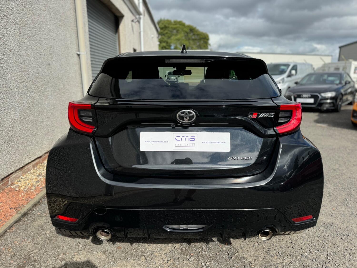 Used Toyota Yaris 2022 for sale - 75848058: Photo 51