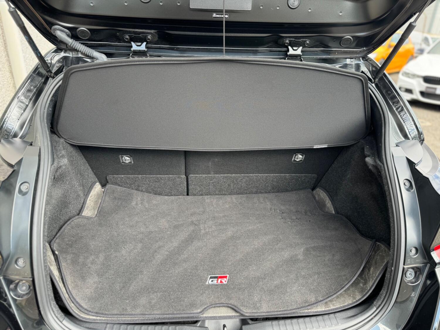 Used Toyota Yaris 2022 for sale - 75848058: Photo 59