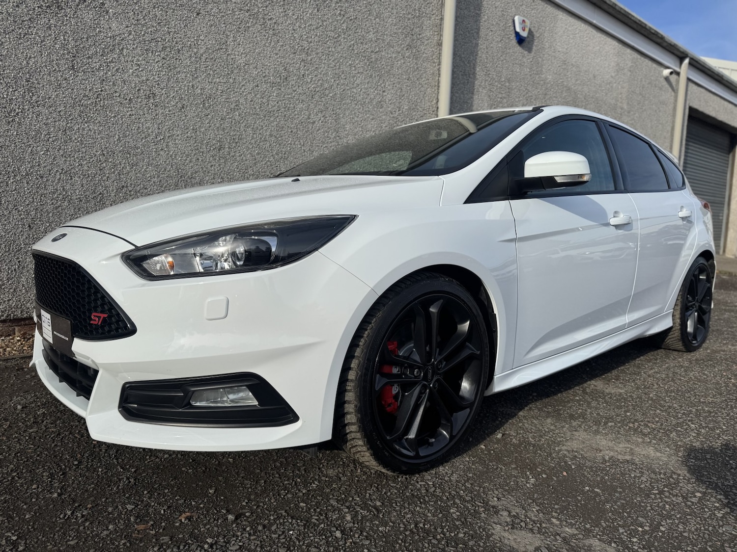 Used Ford Focus 2016 for sale - 76358092: Photo 1