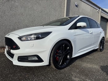 2016 - 2.0 T EcoBoost ST-3 5-Door