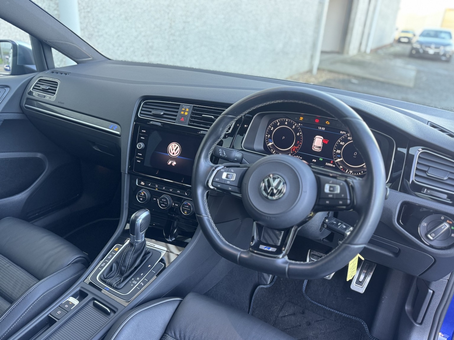 Used Volkswagen Golf 2019 for sale - 77056591: Photo 67