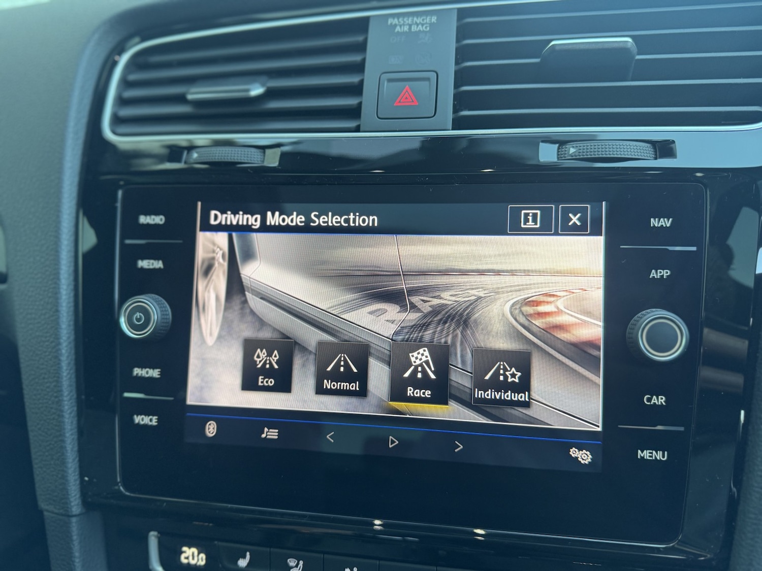 Used Volkswagen Golf 2019 for sale - 77056591: Photo 85