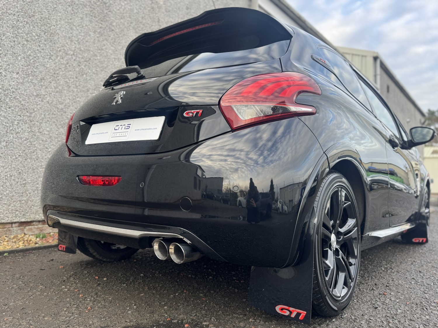 Used Peugeot 208 2017 for sale - 76986769: Photo 11