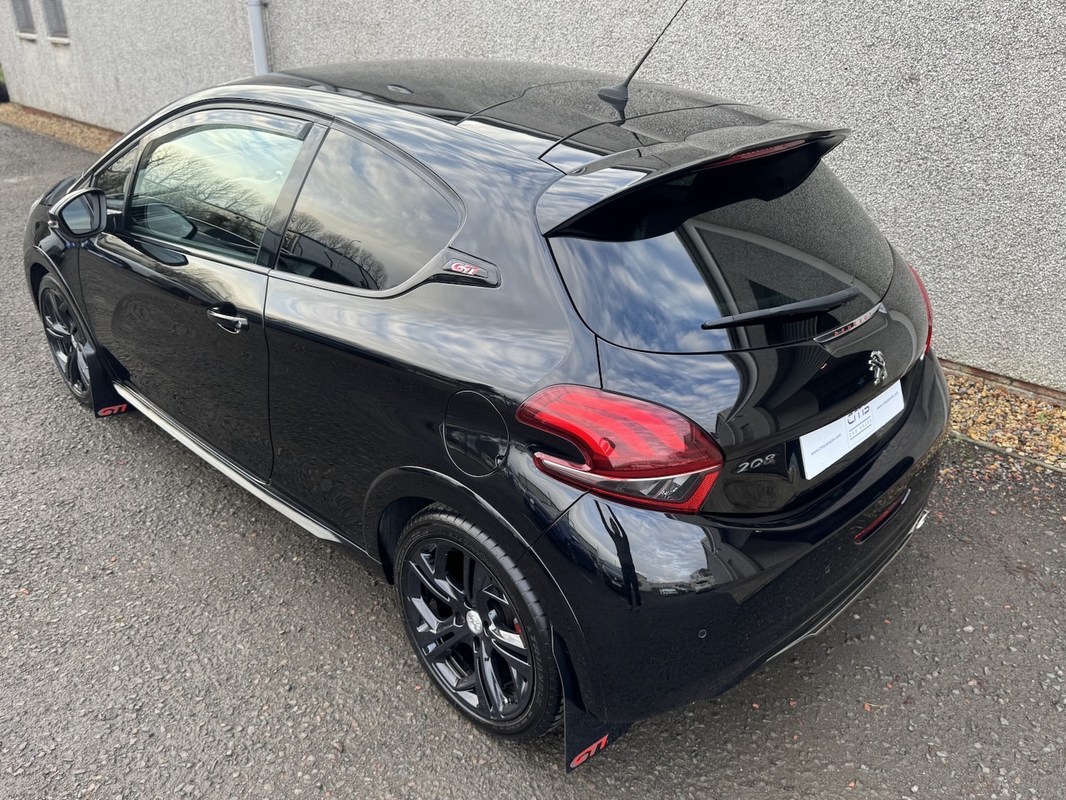 Used Peugeot 208 2017 for sale - 76986769: Photo 31