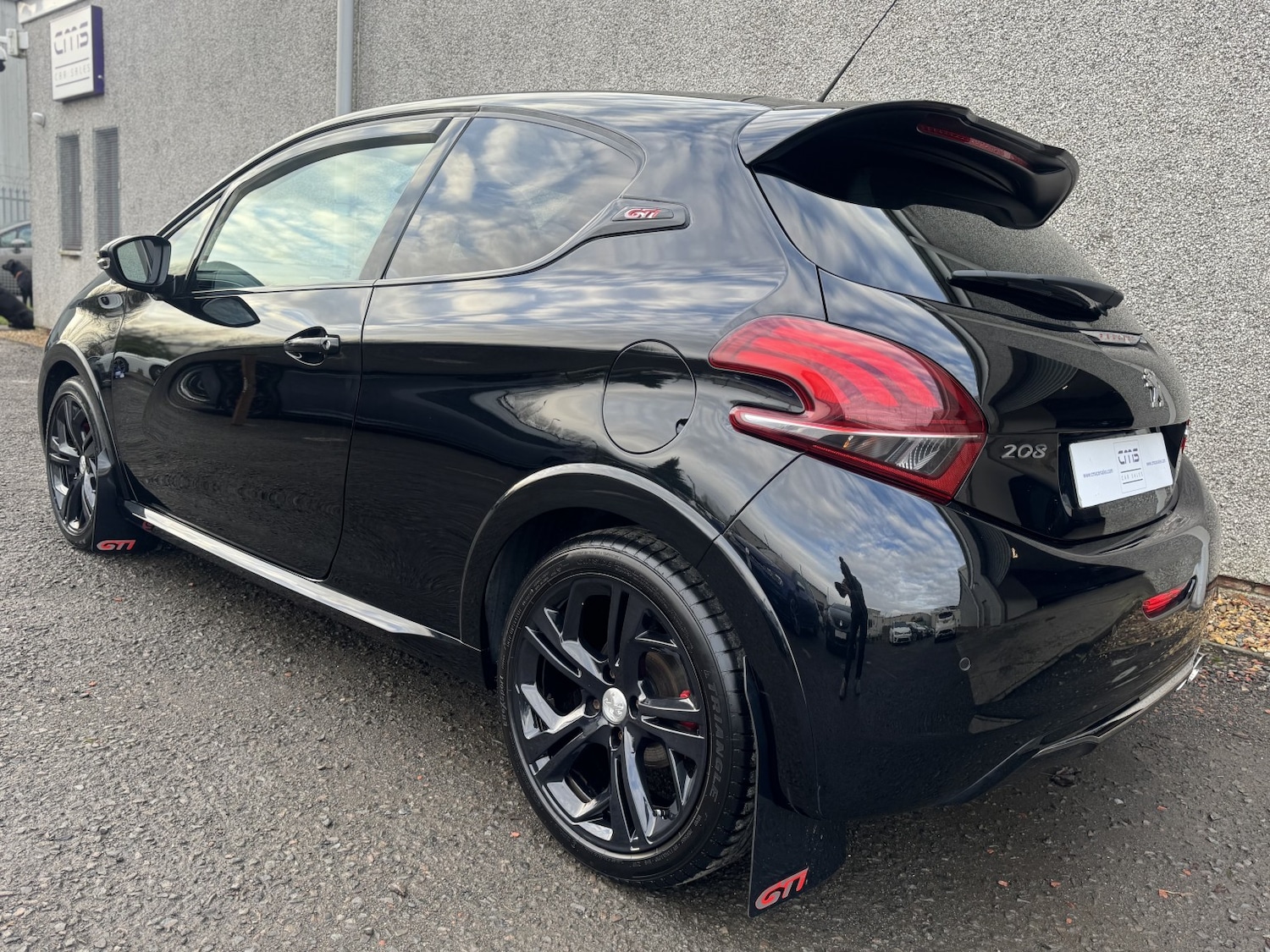 Used Peugeot 208 2017 for sale - 76986769: Photo 34