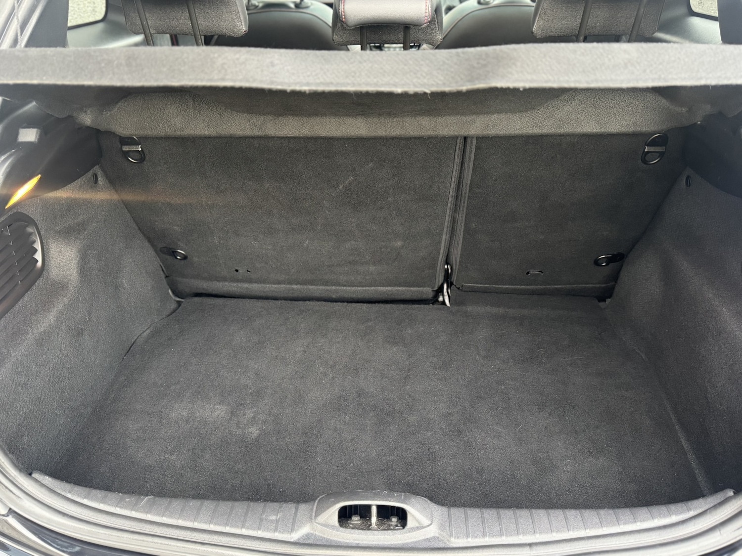 Used Peugeot 208 2017 for sale - 76986769: Photo 65