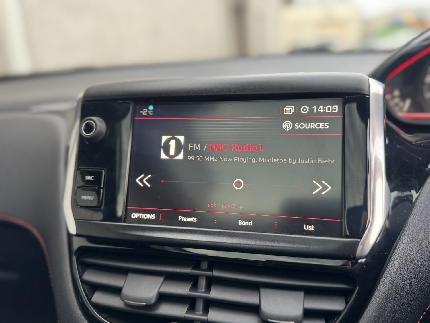 Used Peugeot 208 2017 for sale - 76986769: Photo 68