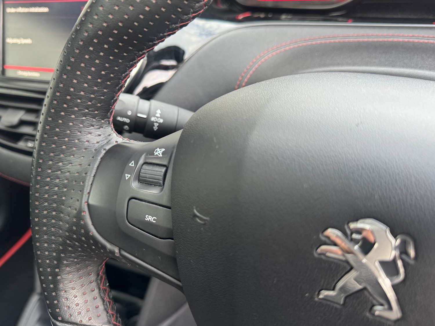 Used Peugeot 208 2017 for sale - 76986769: Photo 78