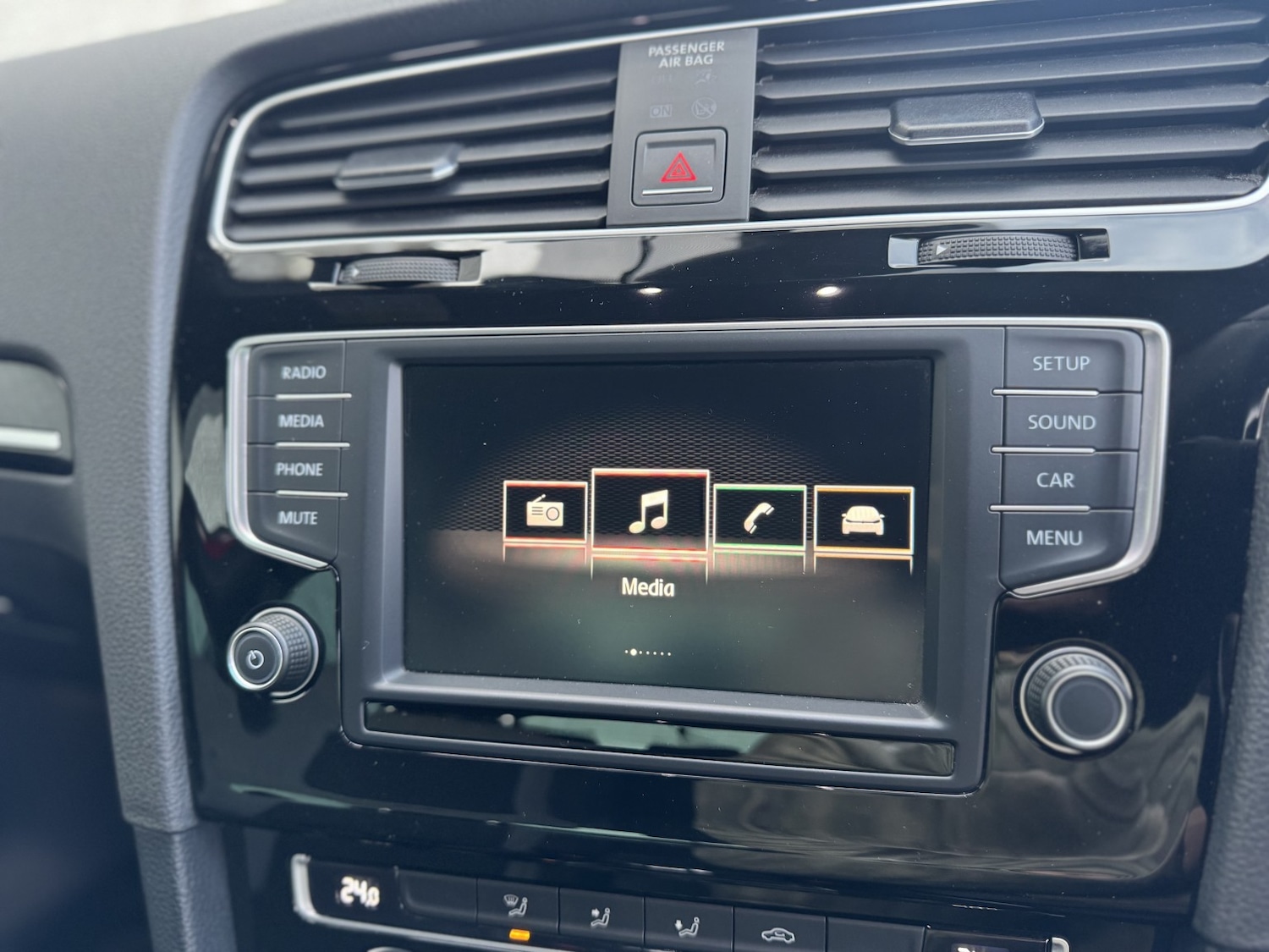 Used Volkswagen Golf 2015 for sale - 77584556: Photo 78