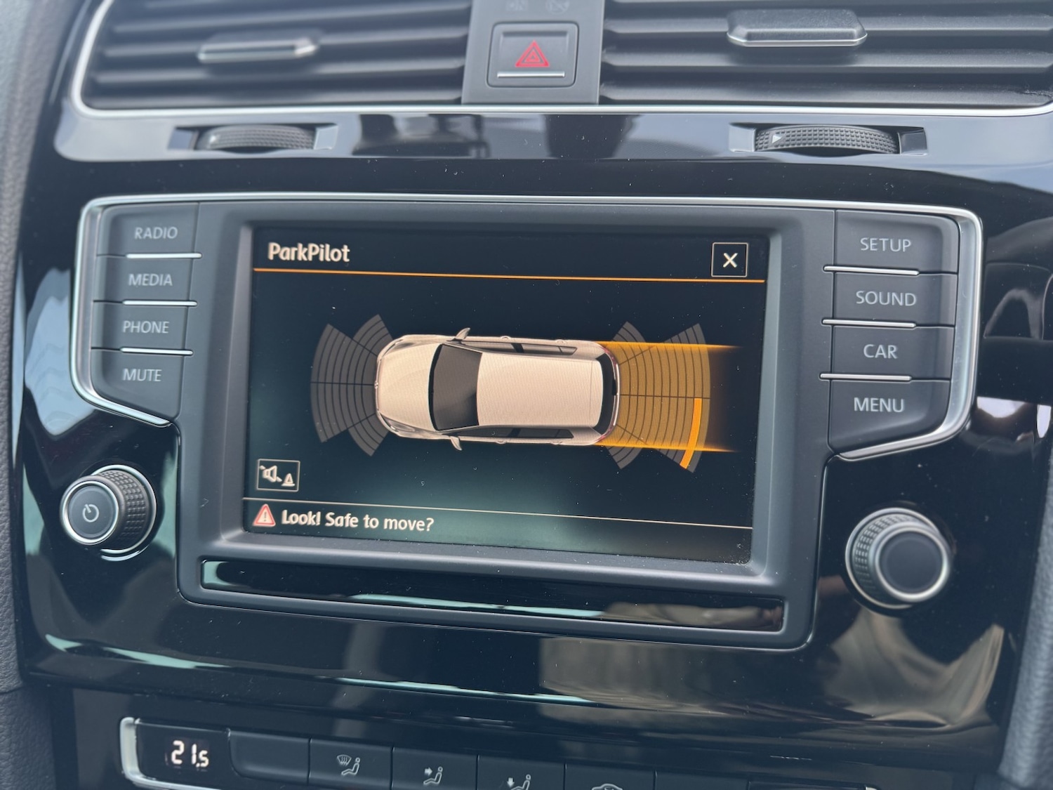 Used Volkswagen Golf 2015 for sale - 77584556: Photo 98