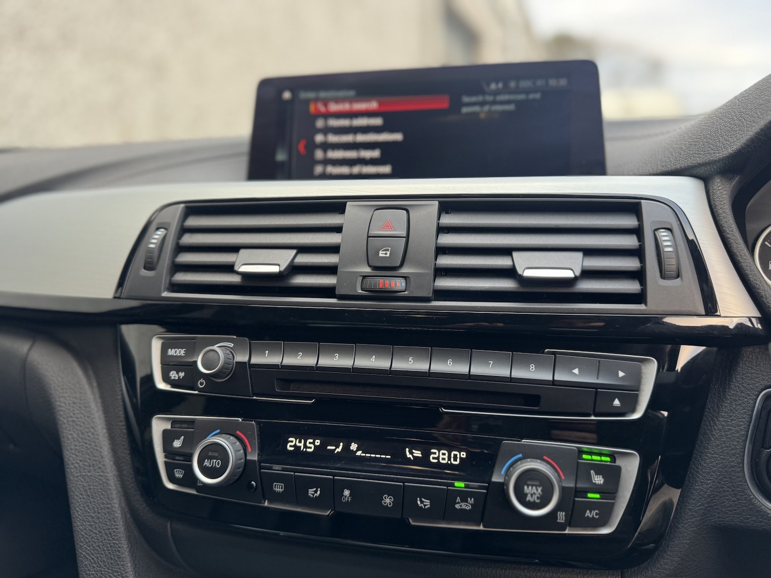 Used BMW 3 Series 2018 for sale - 77056621: Photo 78