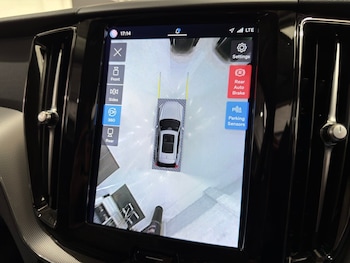Used Volvo XC60 2023 for sale - 78608050: Photo
