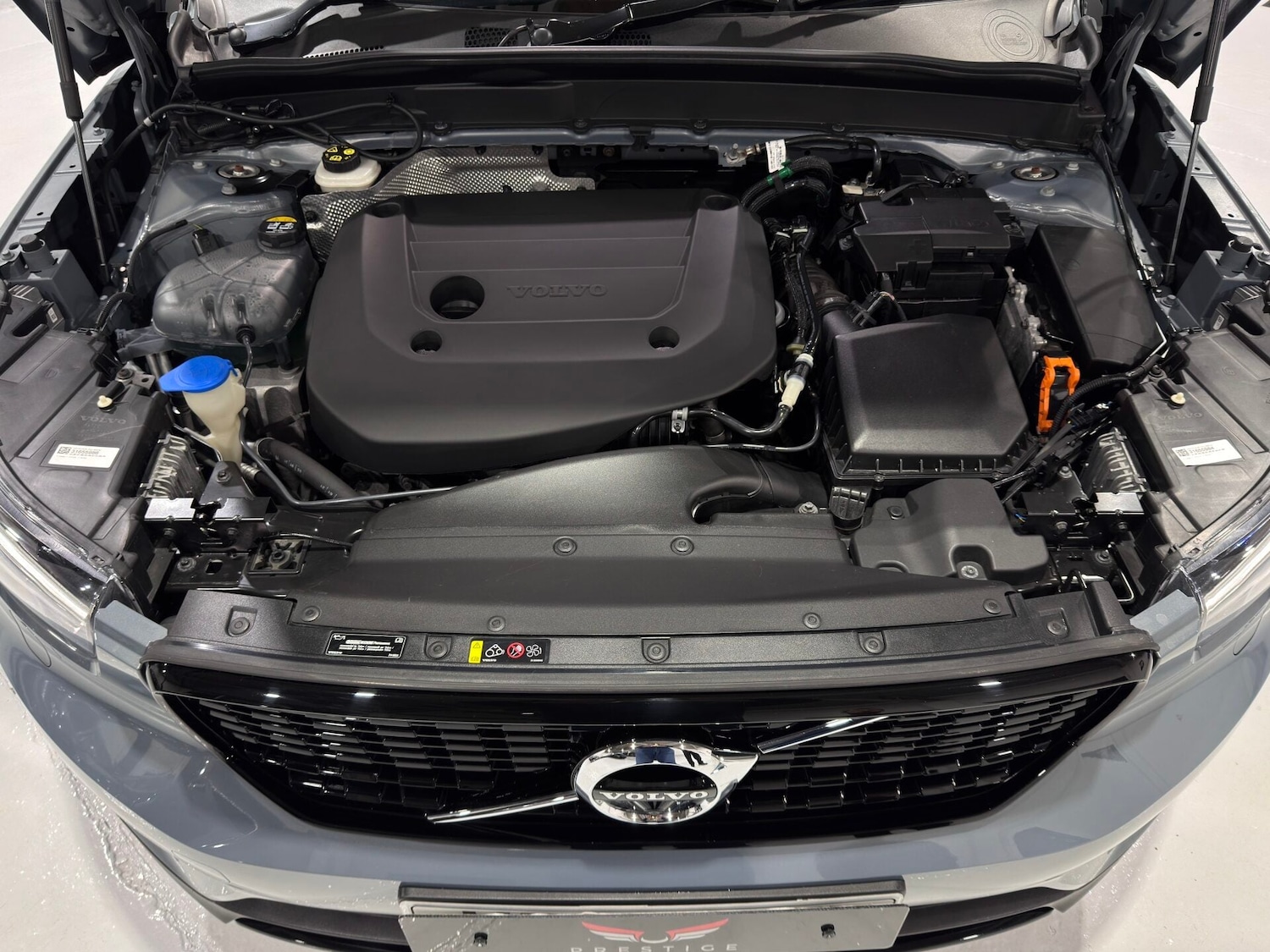 Used Volvo XC40 2021 for sale - 76853922: Photo 11