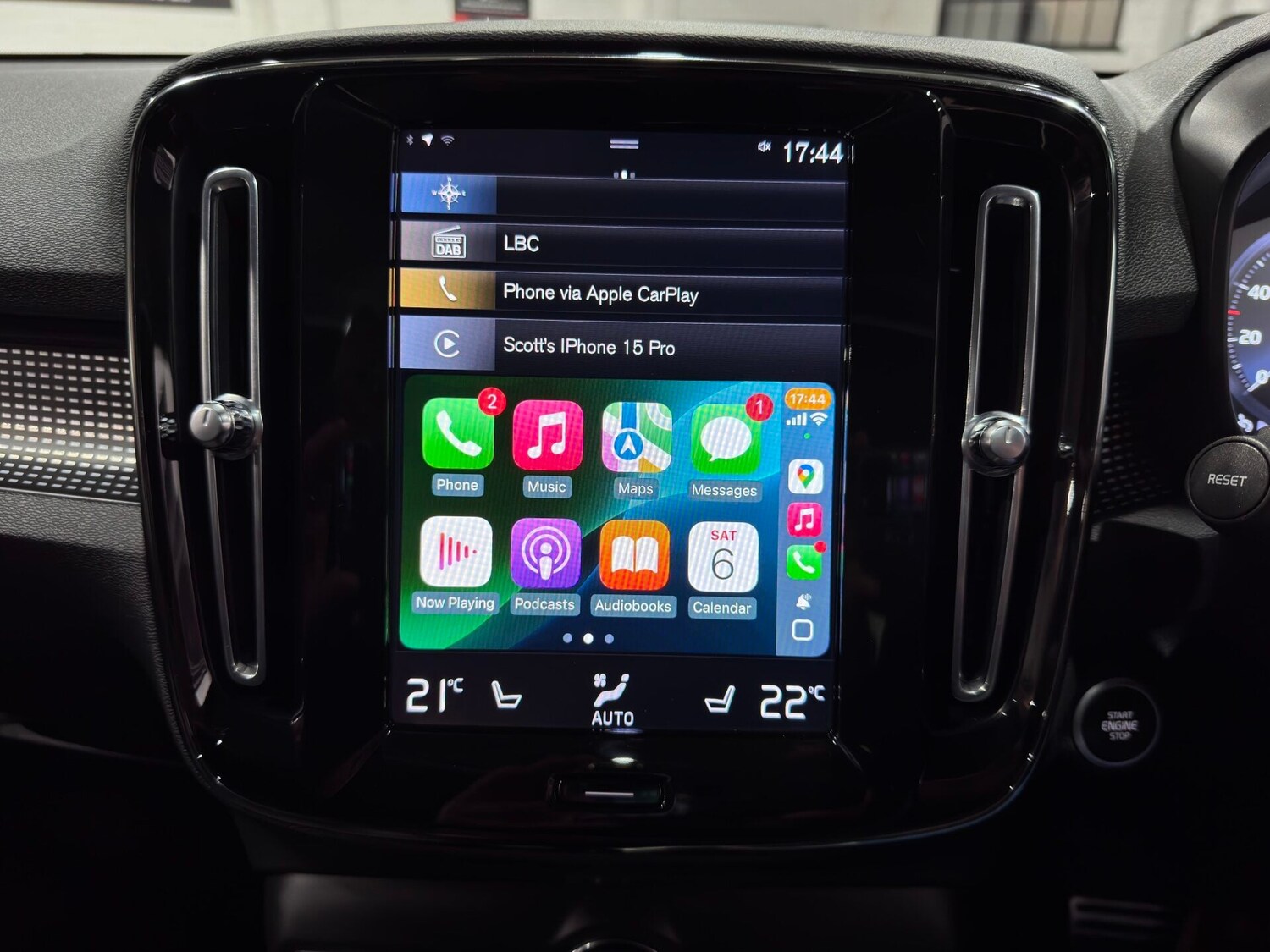 Used Volvo XC40 2021 for sale - 76853922: Photo 4