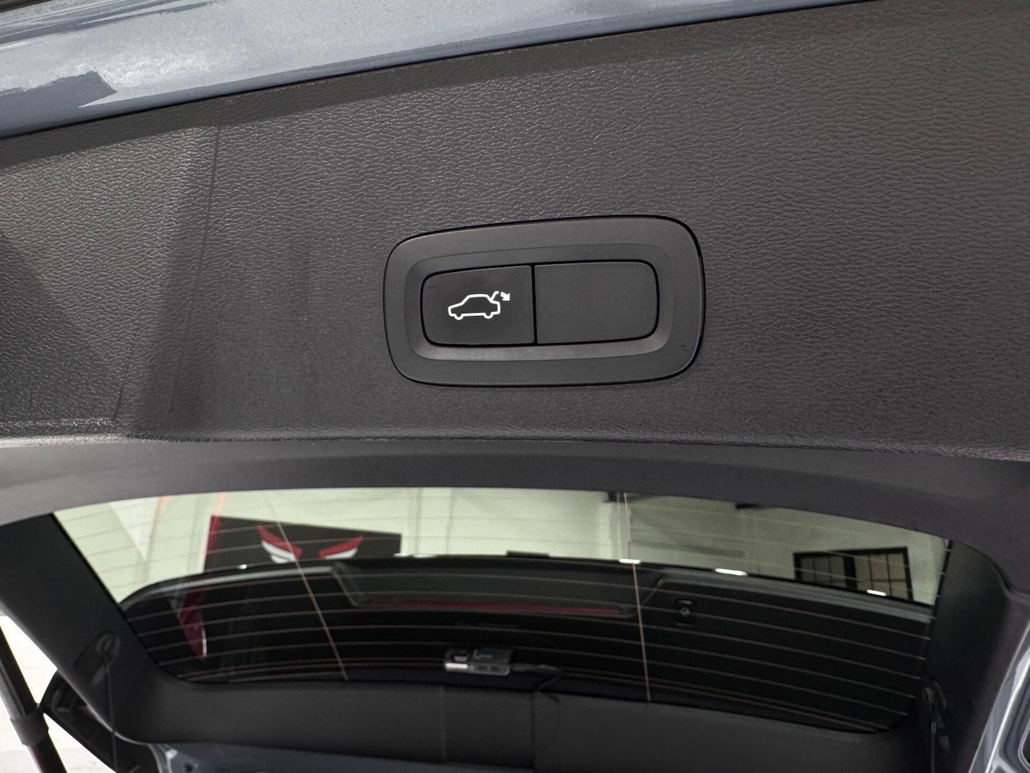 Used Volvo XC40 2021 for sale - 76853922: Photo 49