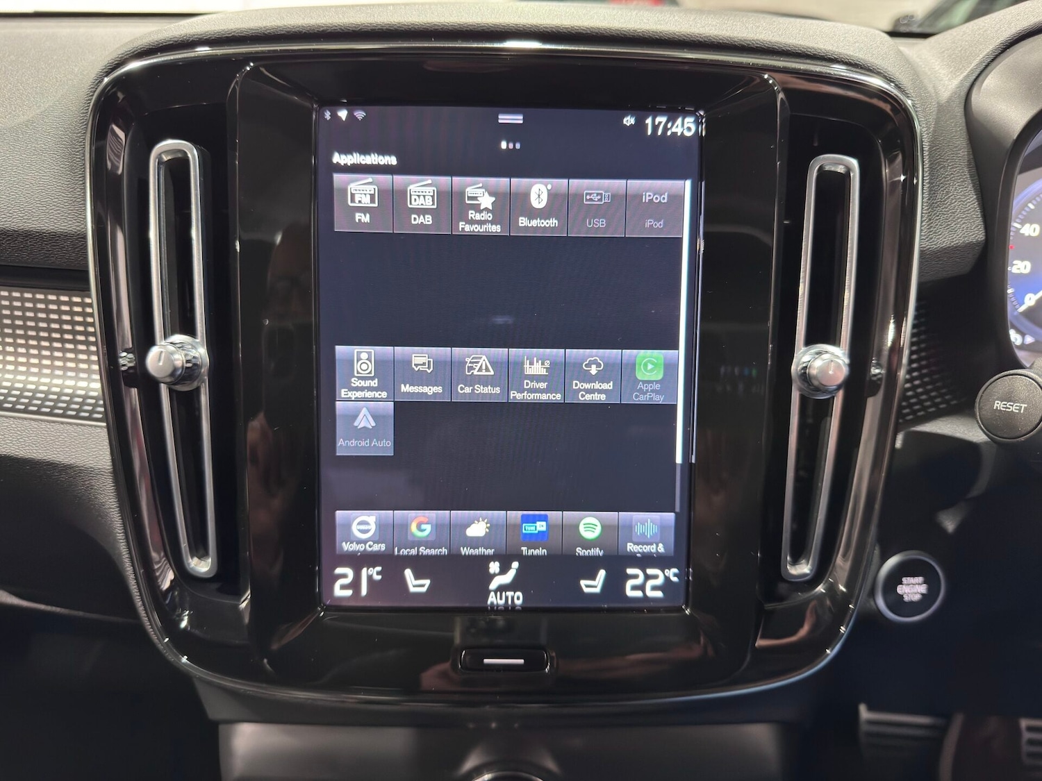 Used Volvo XC40 2021 for sale - 76853922: Photo 65