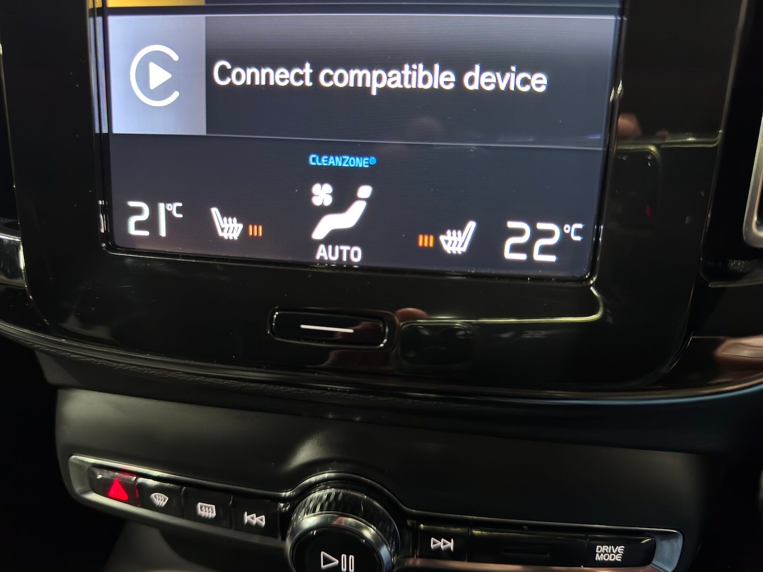 Used Volvo XC40 2021 for sale - 76853922: Photo 66