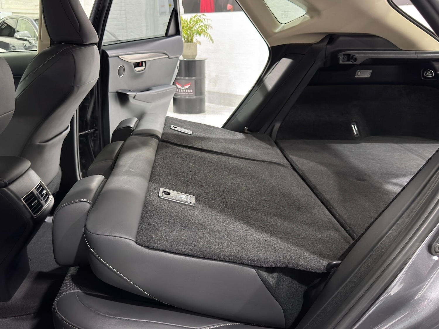 Used Lexus NX 2017 for sale - 76982652: Photo 27