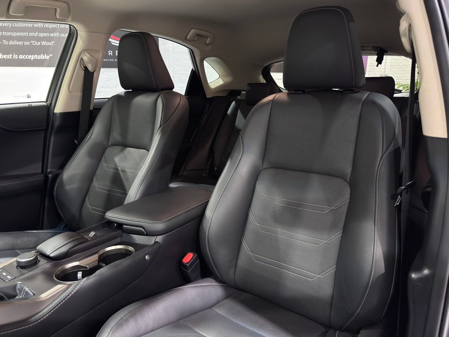 Used Lexus NX 2017 for sale - 76982652: Photo 3