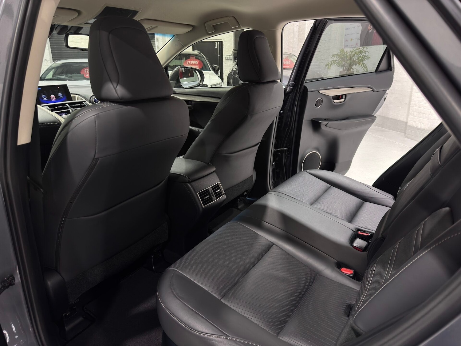 Used Lexus NX 2017 for sale - 76982652: Photo 46