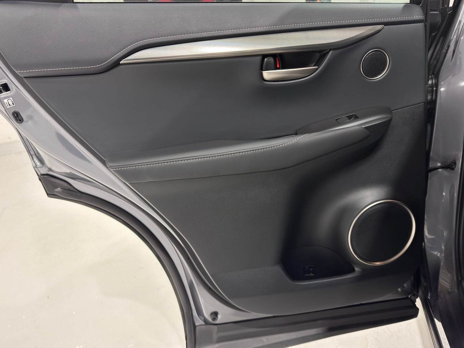 Used Lexus NX 2017 for sale - 76982652: Photo 52