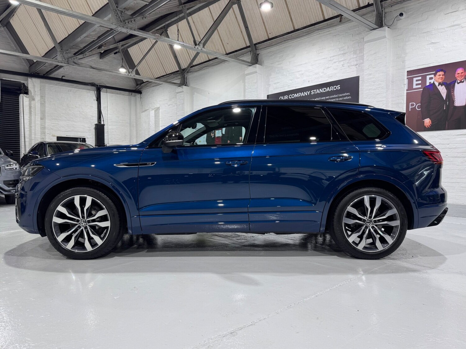 Used Volkswagen Touareg 2022 for sale - 76615696: Photo 10