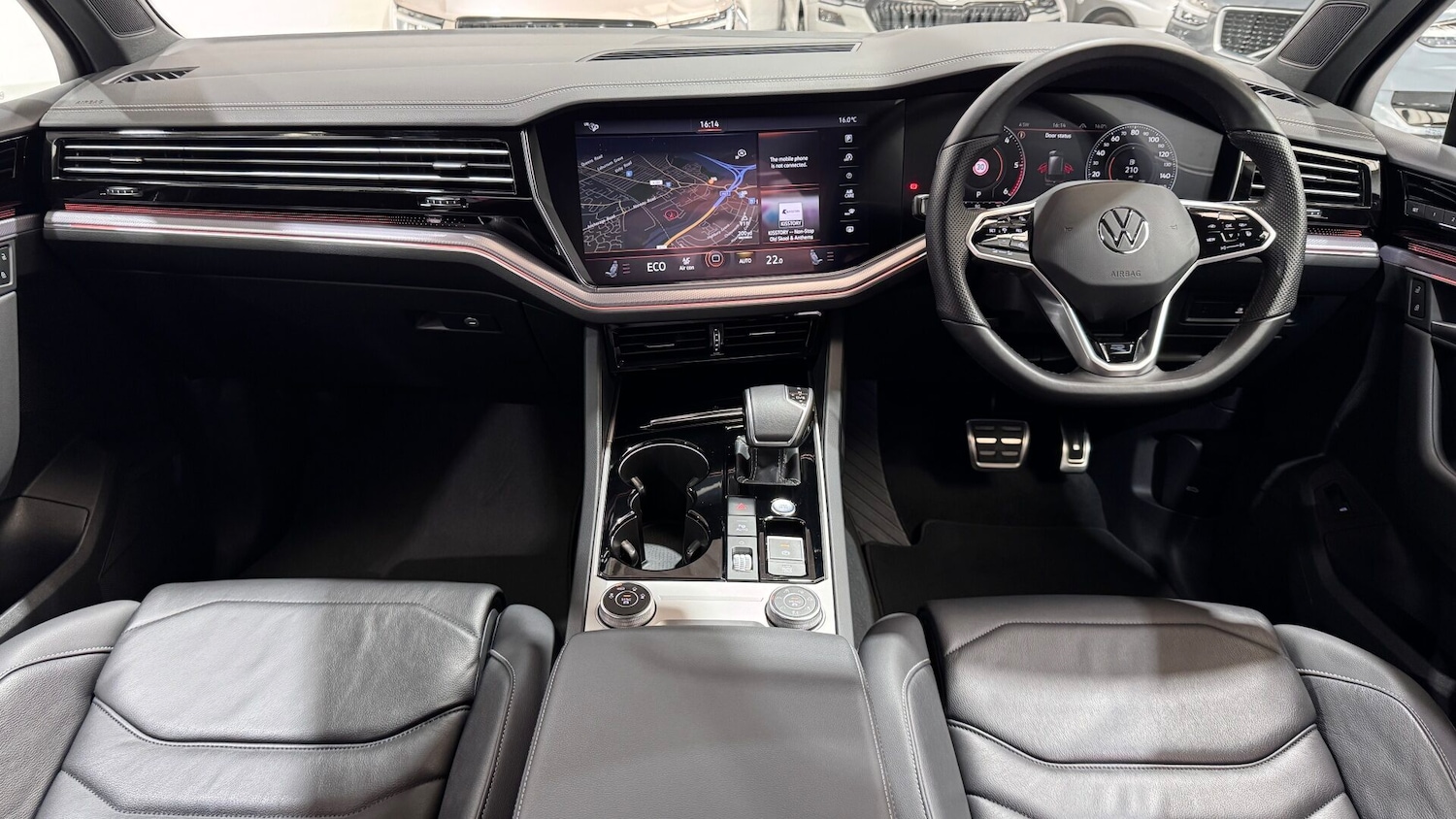 Used Volkswagen Touareg 2022 for sale - 76615696: Photo 3