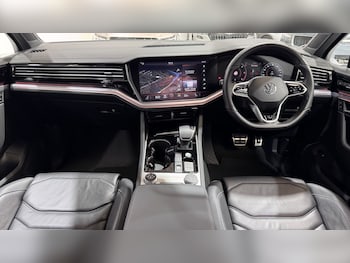 Used Volkswagen Touareg 2022 for sale - 76615696: Photo