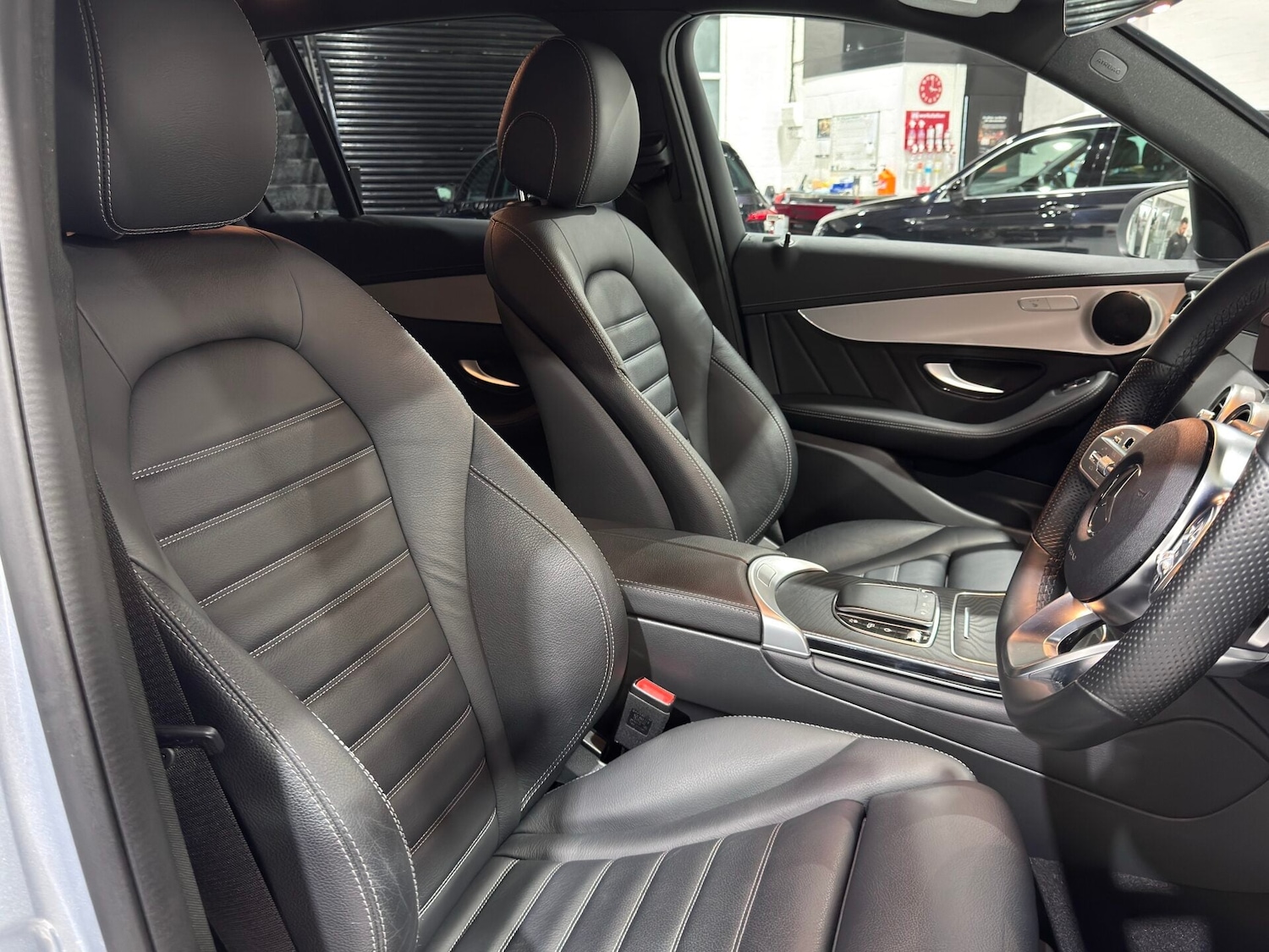 Used Mercedes-Benz GLC 2022 for sale - 77226204: Photo 34