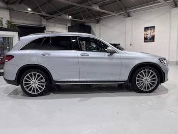 Used Mercedes-Benz GLC 2022 for sale - 77226204: Photo