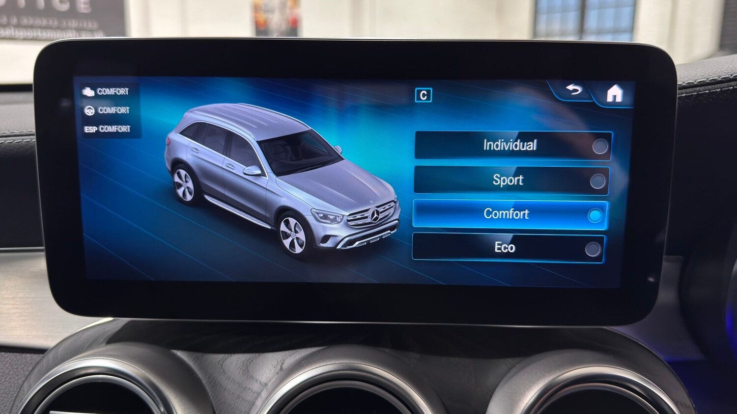 Used Mercedes-Benz GLC 2022 for sale - 77226204: Photo 84